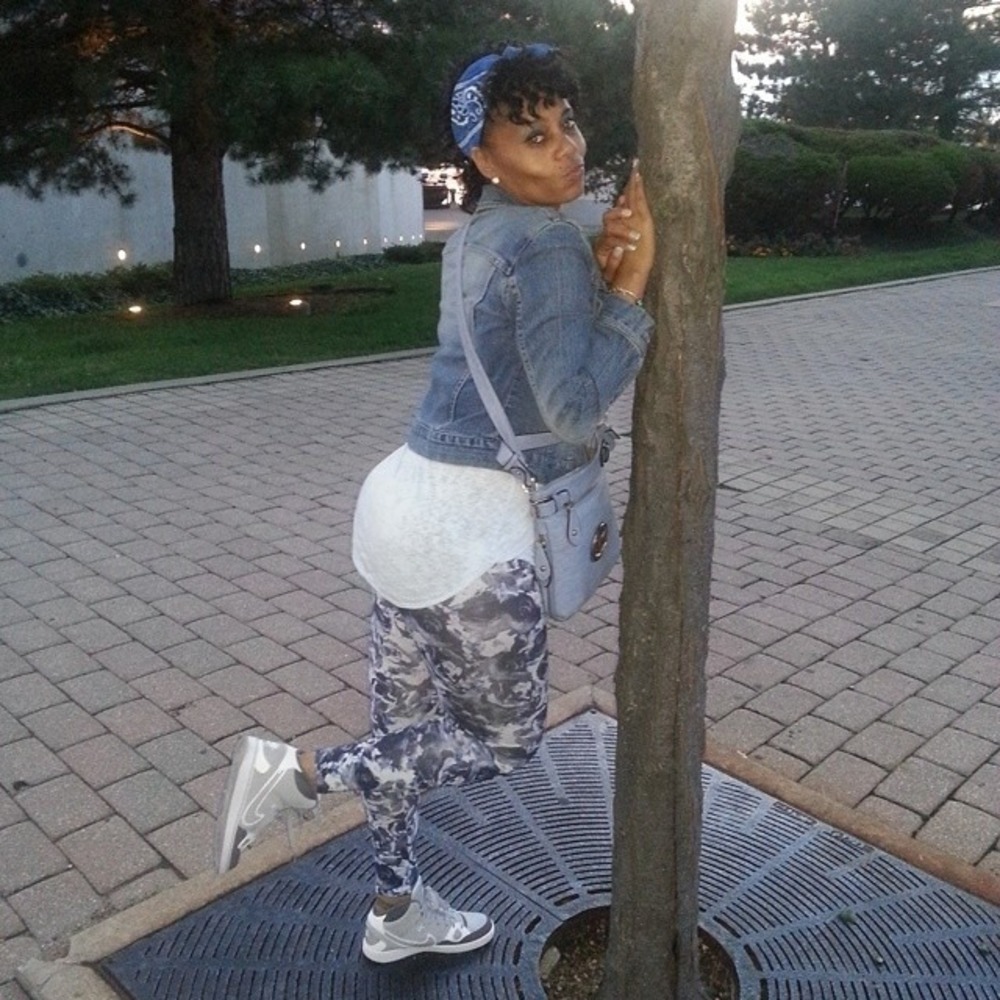 Meet your Posher, Shandra